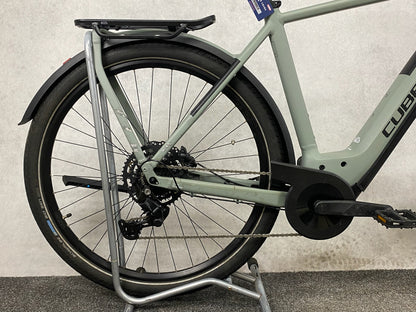 Cube Kathmandu Hybrid ONE 750