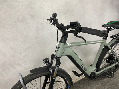 Cube Kathmandu Hybrid ONE 750