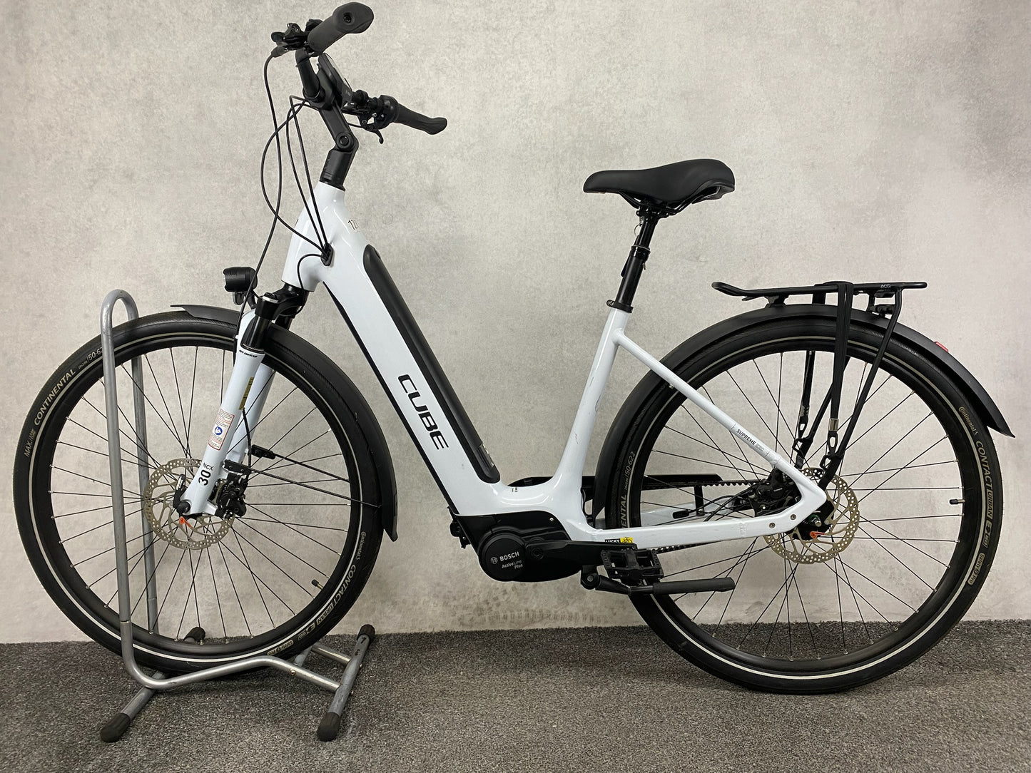 Cube  Supreme Hybrid EXC 625 Wave