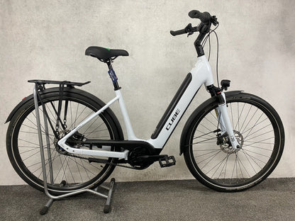 Cube  Supreme Hybrid EXC 625 Wave