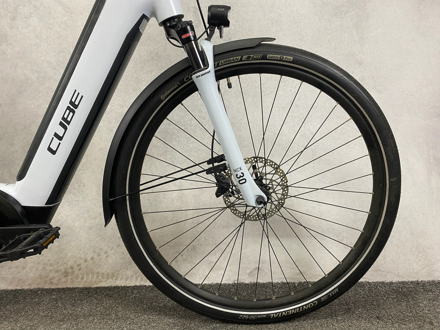 Cube  Supreme Hybrid EXC 625 Wave