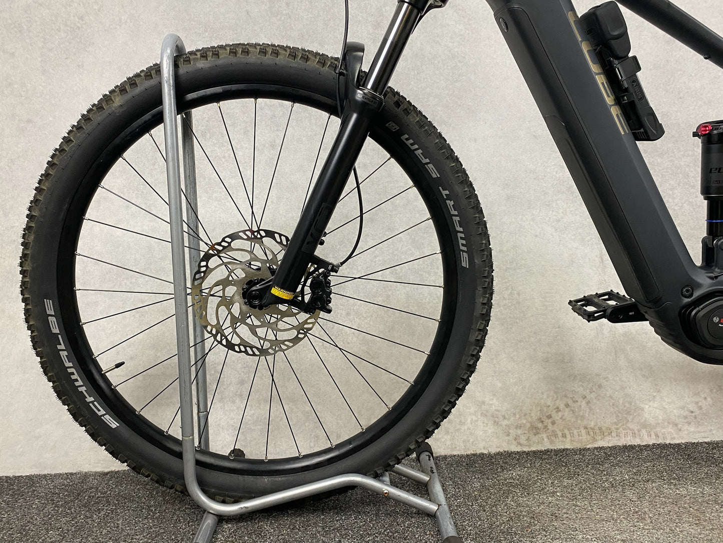 Cube Stereo Hybrid One22 Pro 800 29