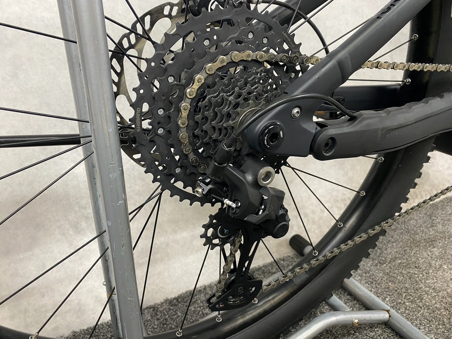 Cube Stereo Hybrid One22 Pro 800 29