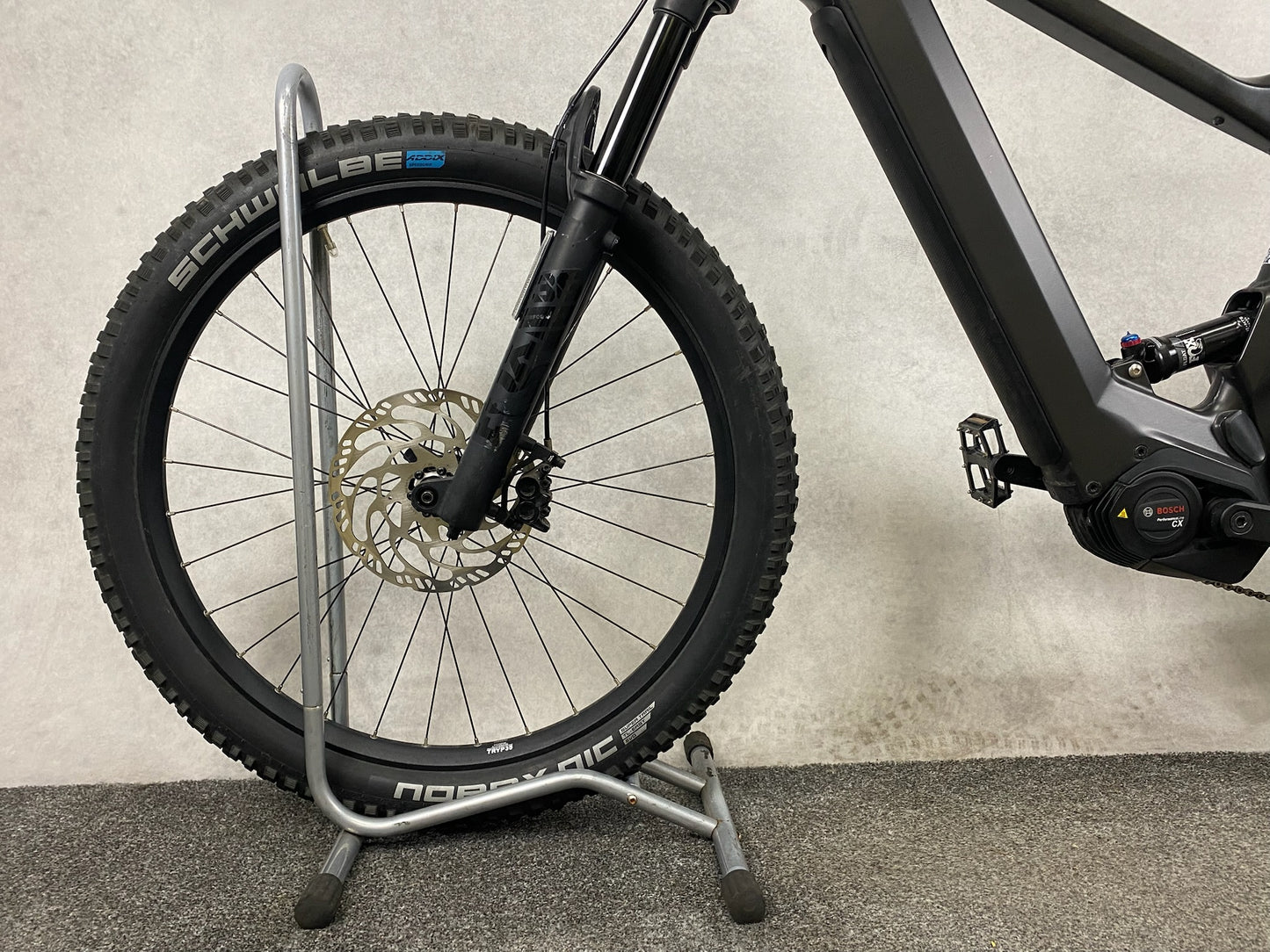 Riese & Müller Delite Mountain touring