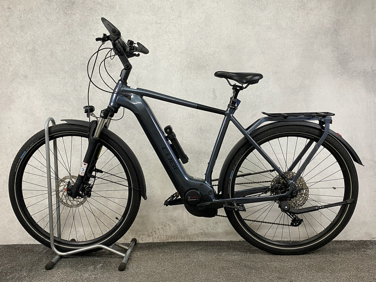 Cube Touring Hybrid Pro 625