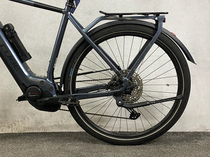 Cube Touring Hybrid Pro 625