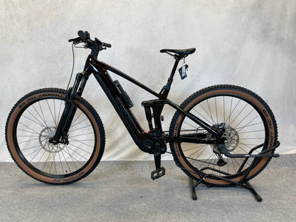 Cube Stereo Hybrid 140 Race 750 liquidred M