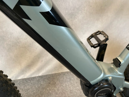 R Raymon HardRay E 5.0  29