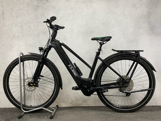 Cube Kathmandu Hybrid EXC 750