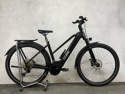 Cube Kathmandu Hybrid EXC 750