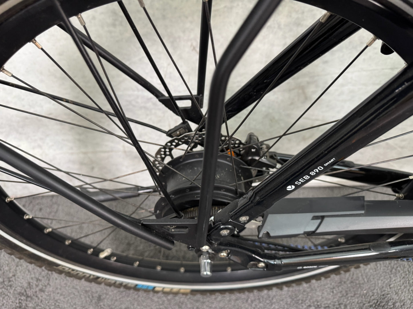 Velo De Ville SEB890 Smart FL H60