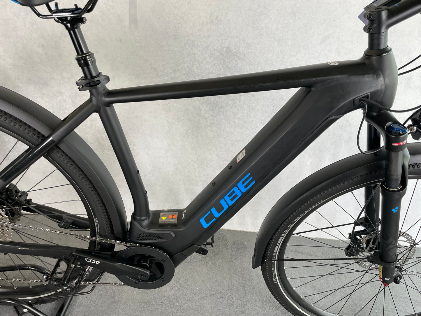 Cube CROSS HYBRID RACE 625 ALLROAD „52cm“ Trekking E-Bike #R330