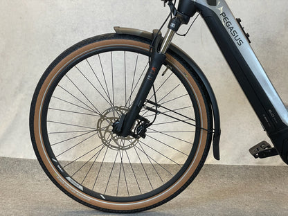 Pegasus Premio Evo 5 R