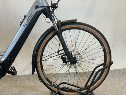 Pegasus Premio Evo 5 R