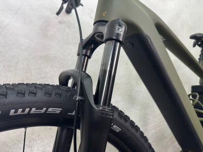 Cube Reaction Hybrid Pro 800