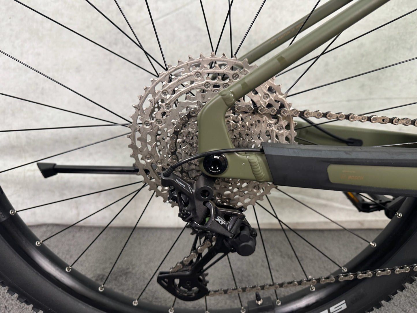 Cube Reaction Hybrid Pro 800