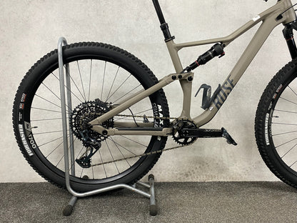 Rose GROUND CONTROL 4