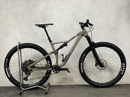 Rose GROUND CONTROL 4