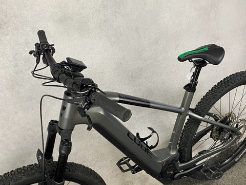 Cube Reaction Hybrid SLT 750