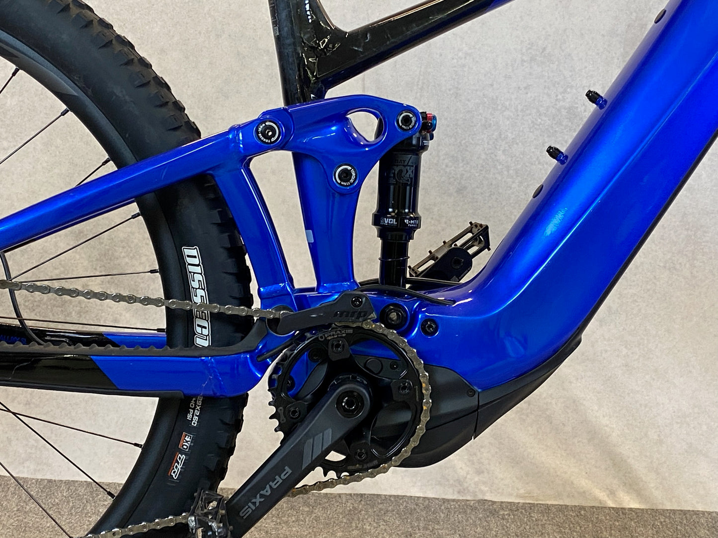 GIANT Trance X E+2 Pro 750