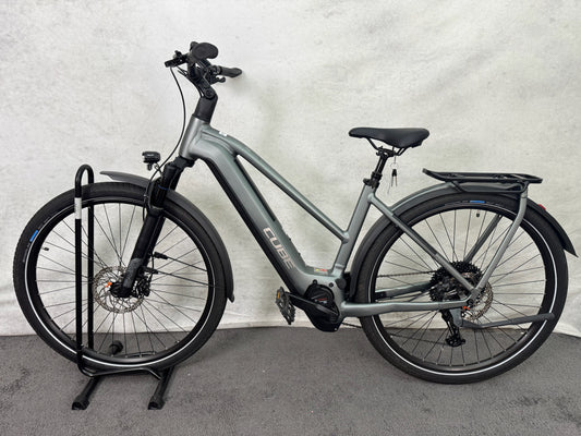 Cube Kathmandu Hybr. Pro 750