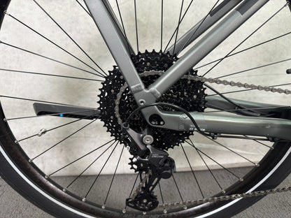 Cube Kathmandu Hybr. Pro 750