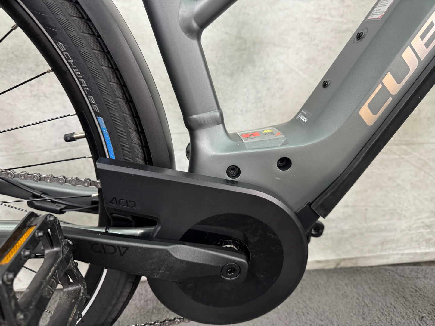 Cube Kathmandu Hybr. Pro 750