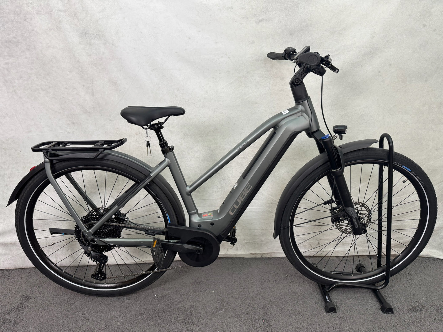 Cube Kathmandu Hybr. Pro 750