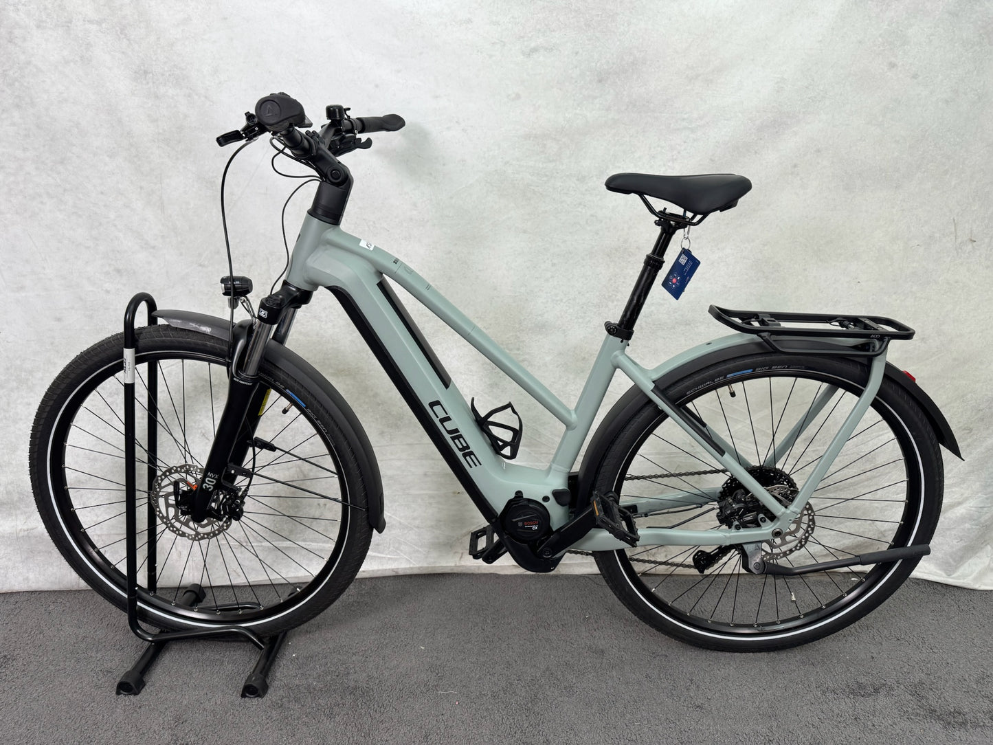 Cube Kathmandu Hybrid ONE 625