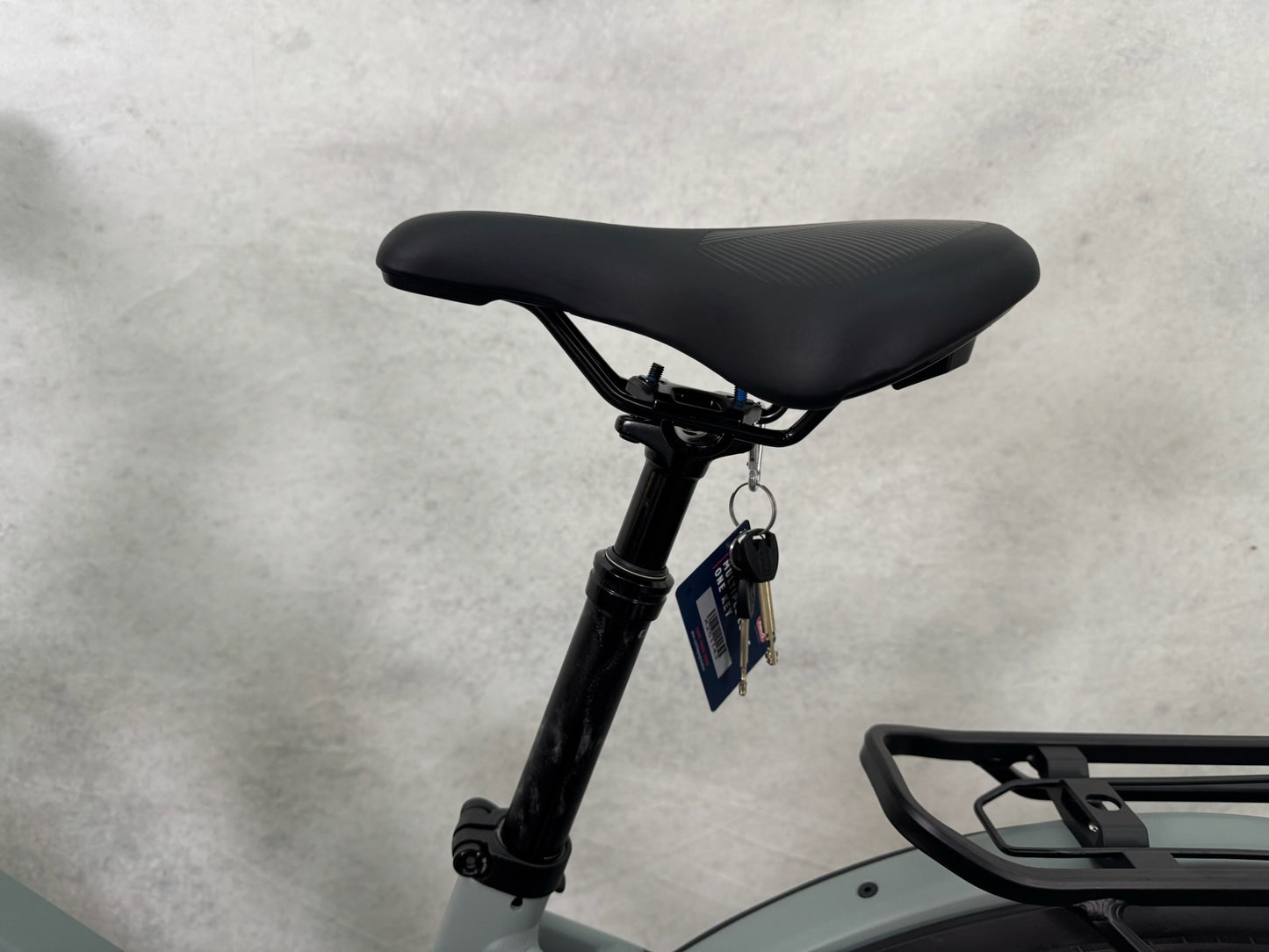 Cube Kathmandu Hybrid ONE 625