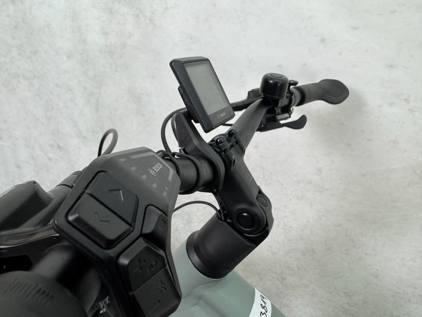 Cube Kathmandu Hybrid ONE 625