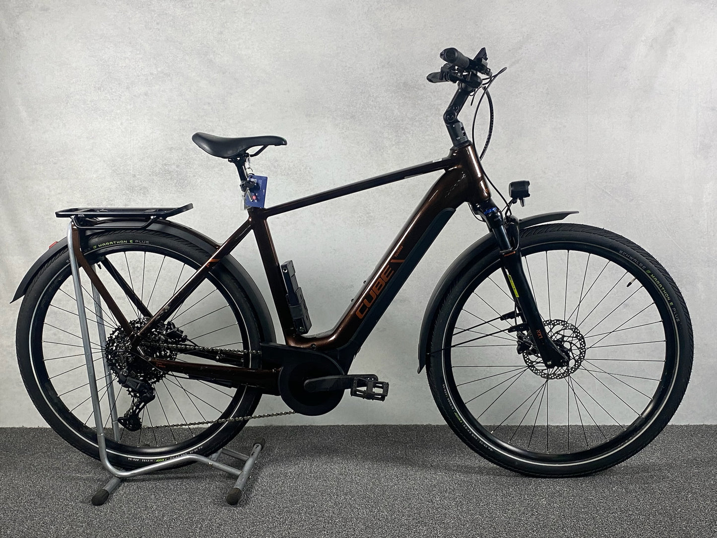 Cube Touring Hybrid Pro