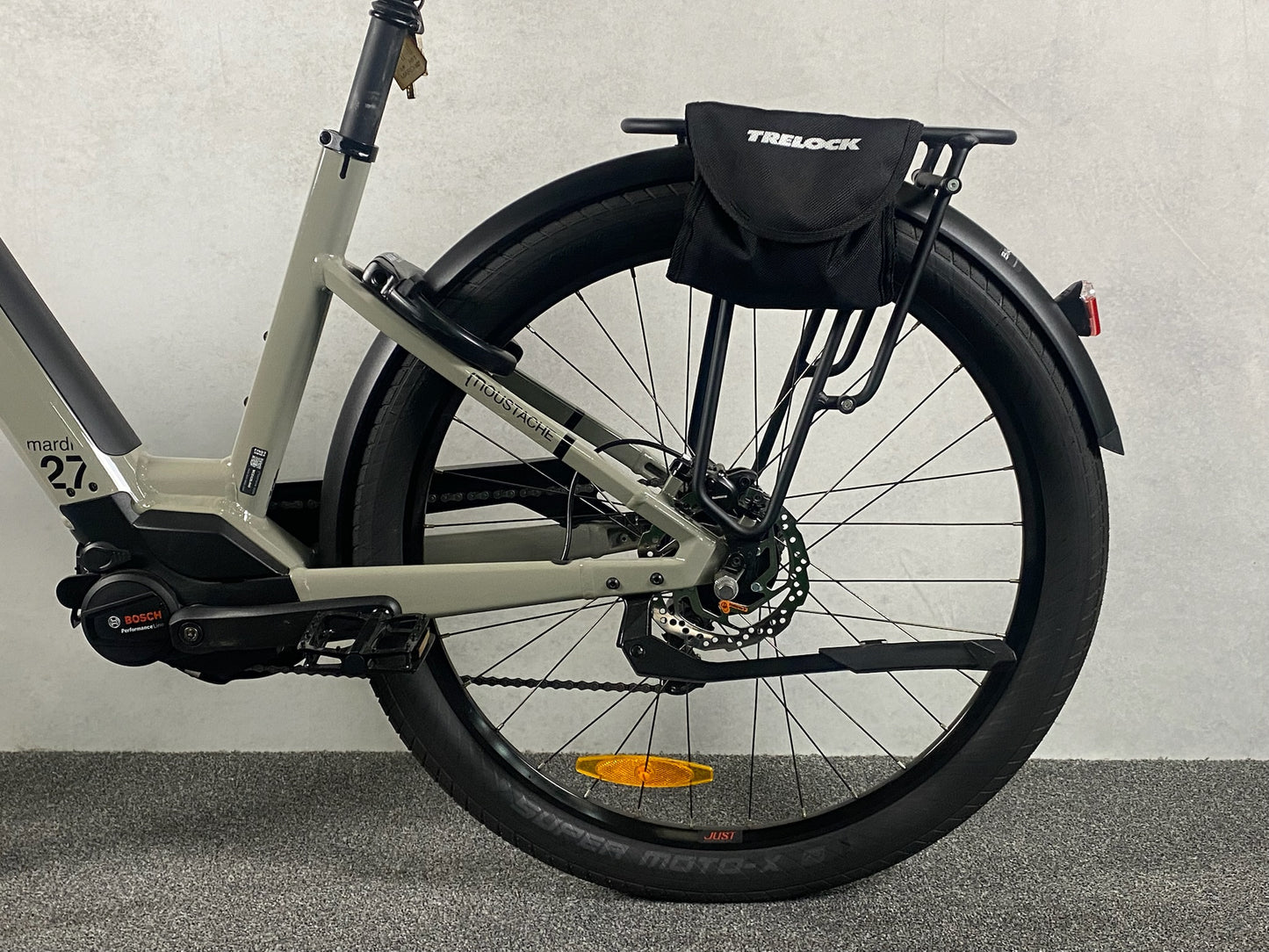 Moustache Mardi 27.4