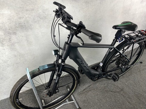 KTM Cento 10
