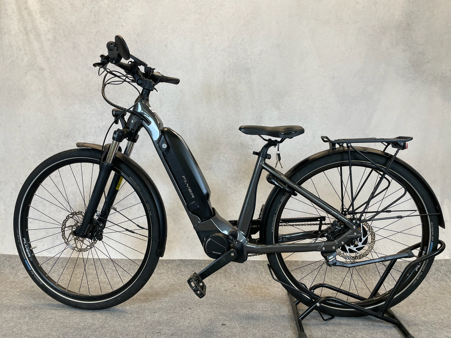 FLYER Upstreet 5 5.20