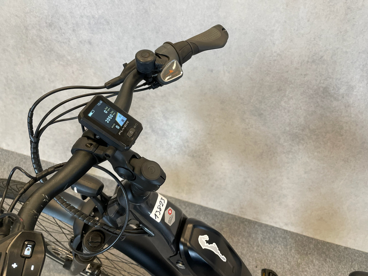 FLYER Upstreet 5 5.20