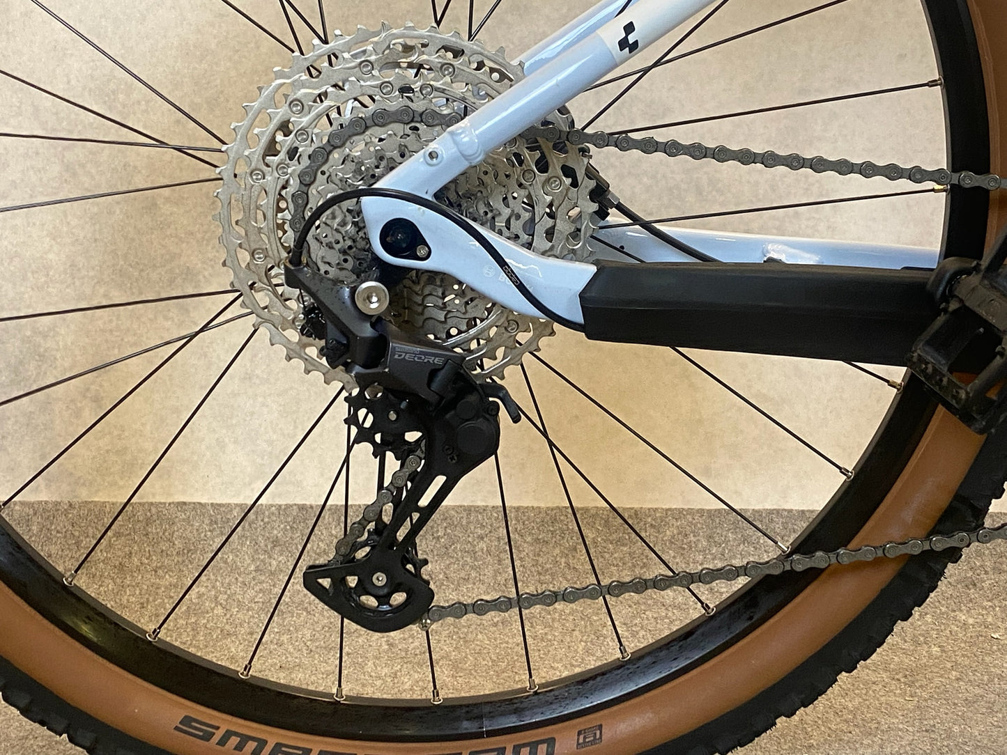 Cube Reaction Hybrid Pro 750 29