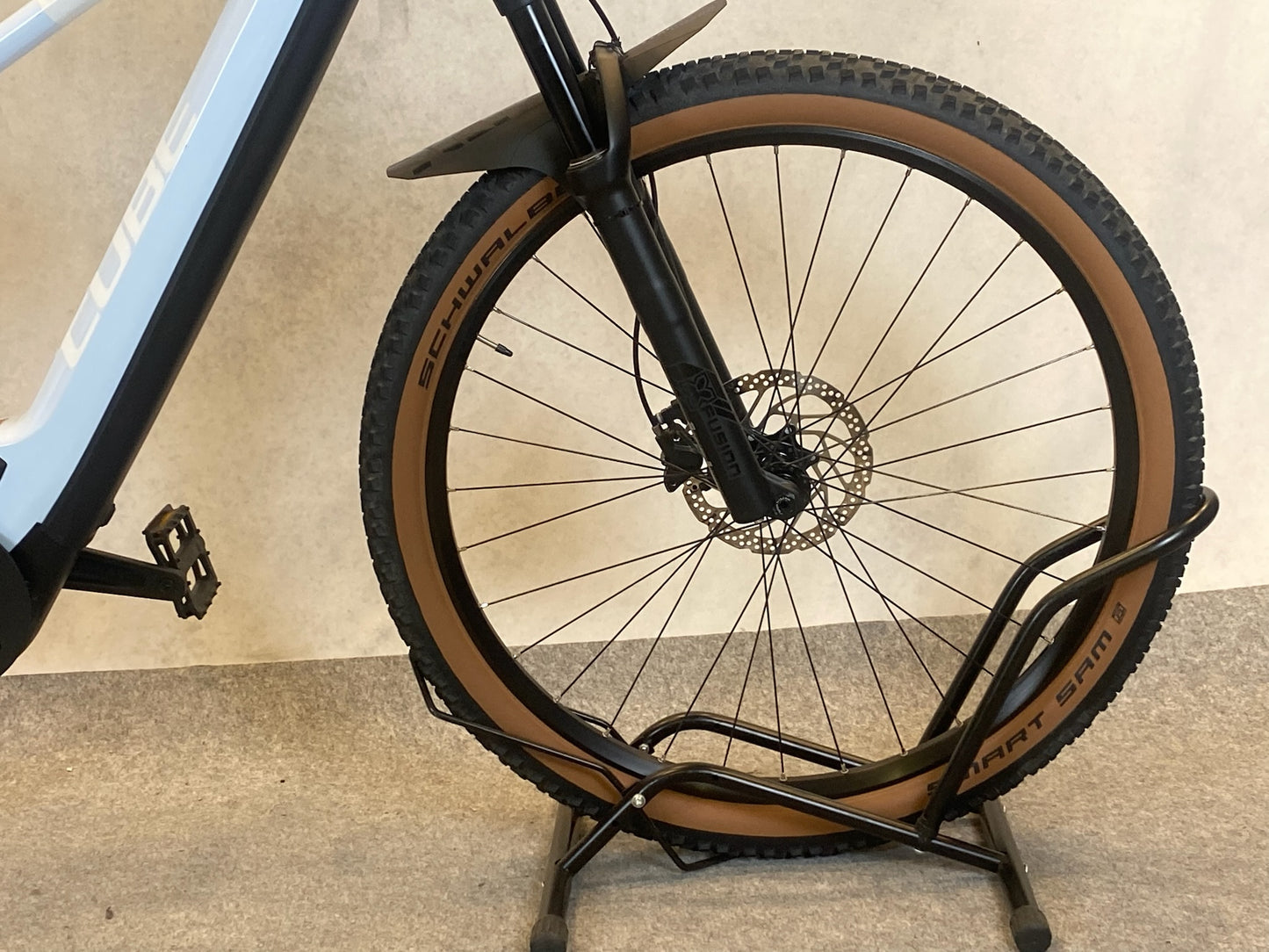 Cube Reaction Hybrid Pro 750 29