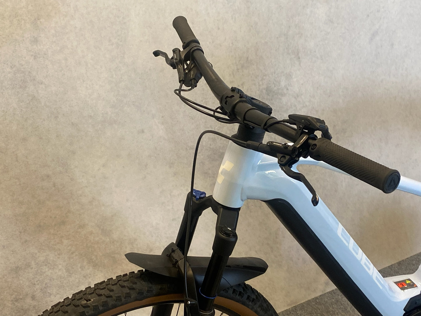 Cube Reaction Hybrid Pro 750 29