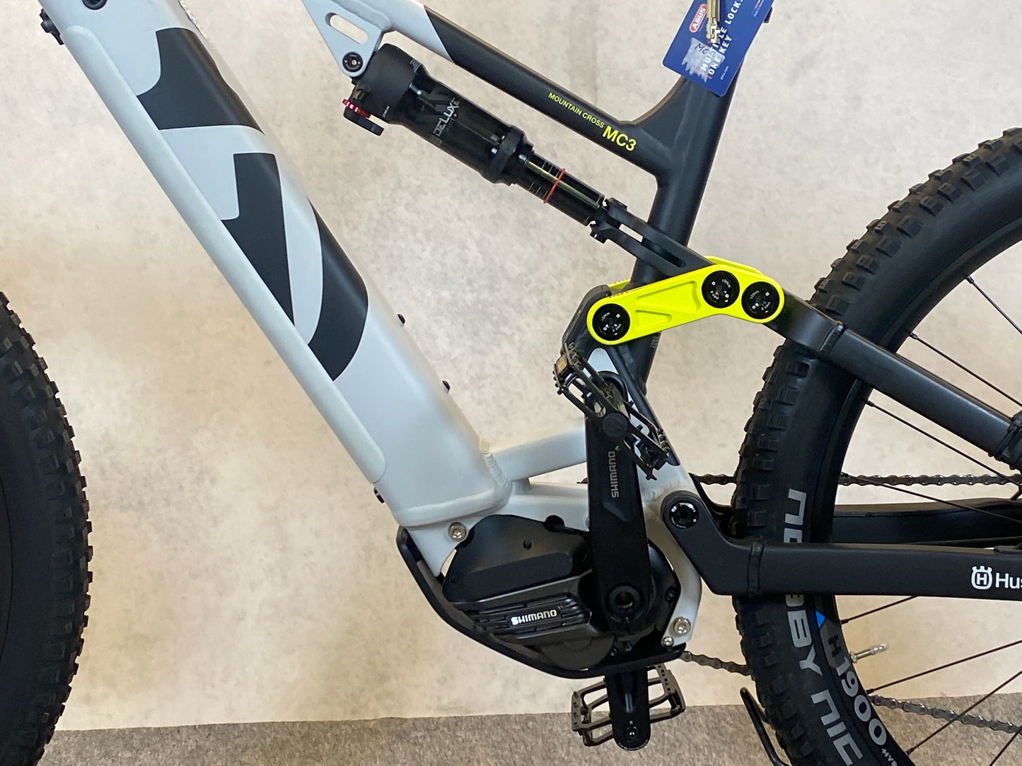 Husqvarna Mountain Cross MC3