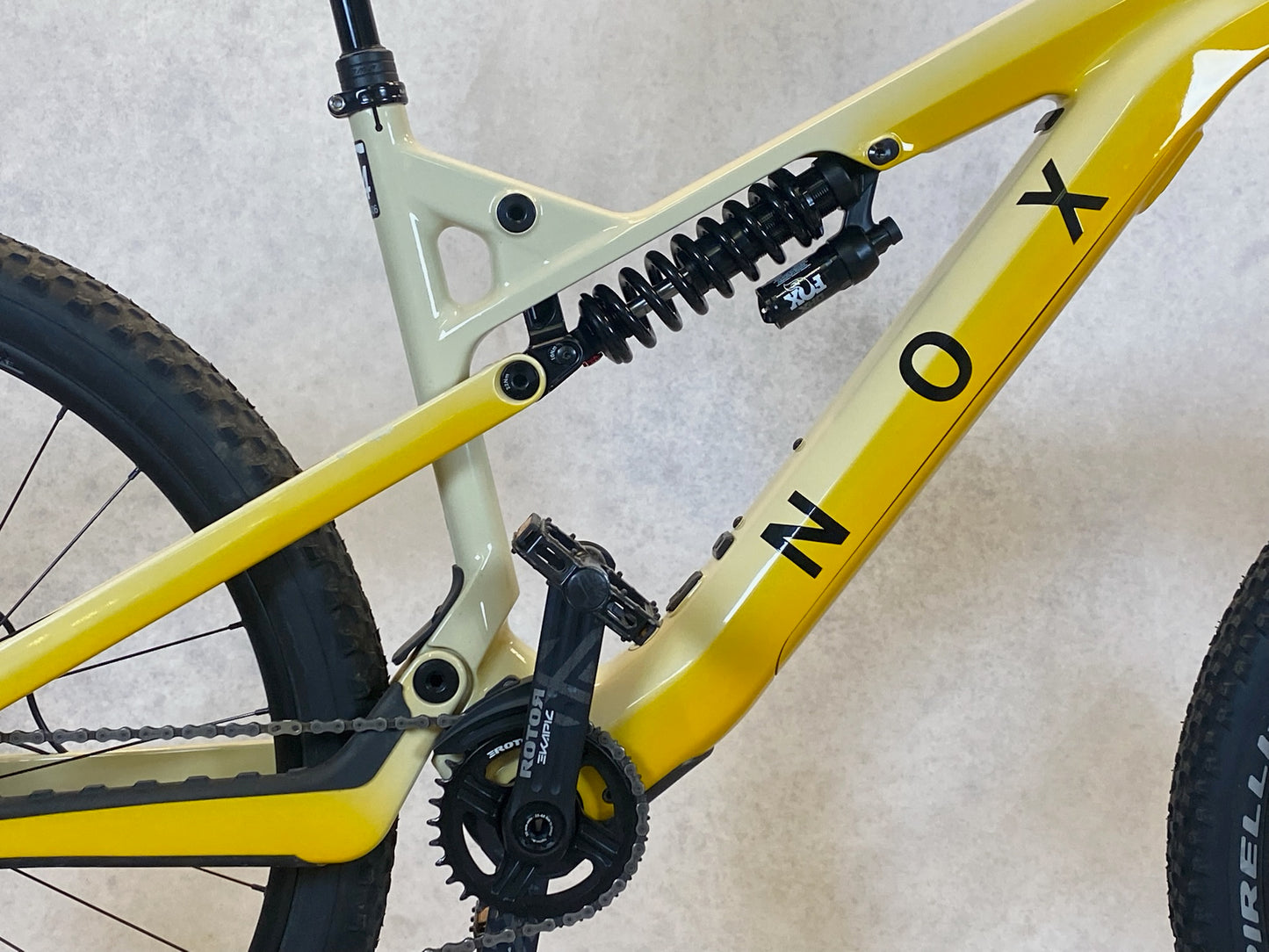 NOX Epium Enduro 7.1 Pro Mars Medium