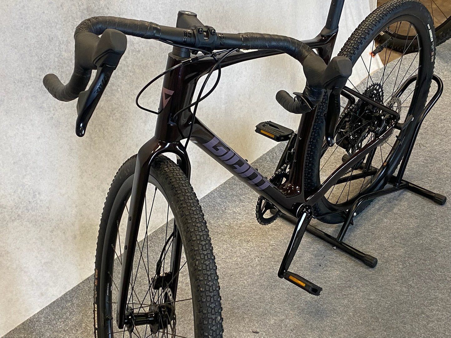 Giant Revolt Advanced 1 Cordovan