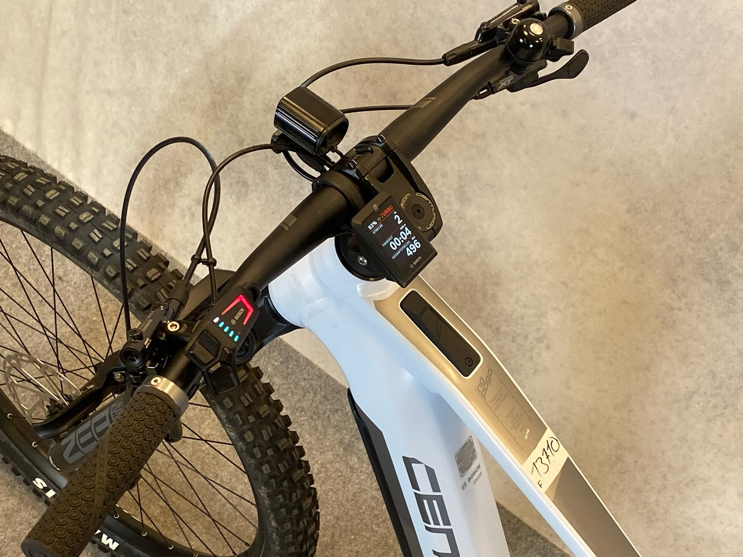 Centurion No Pogo E R2700i