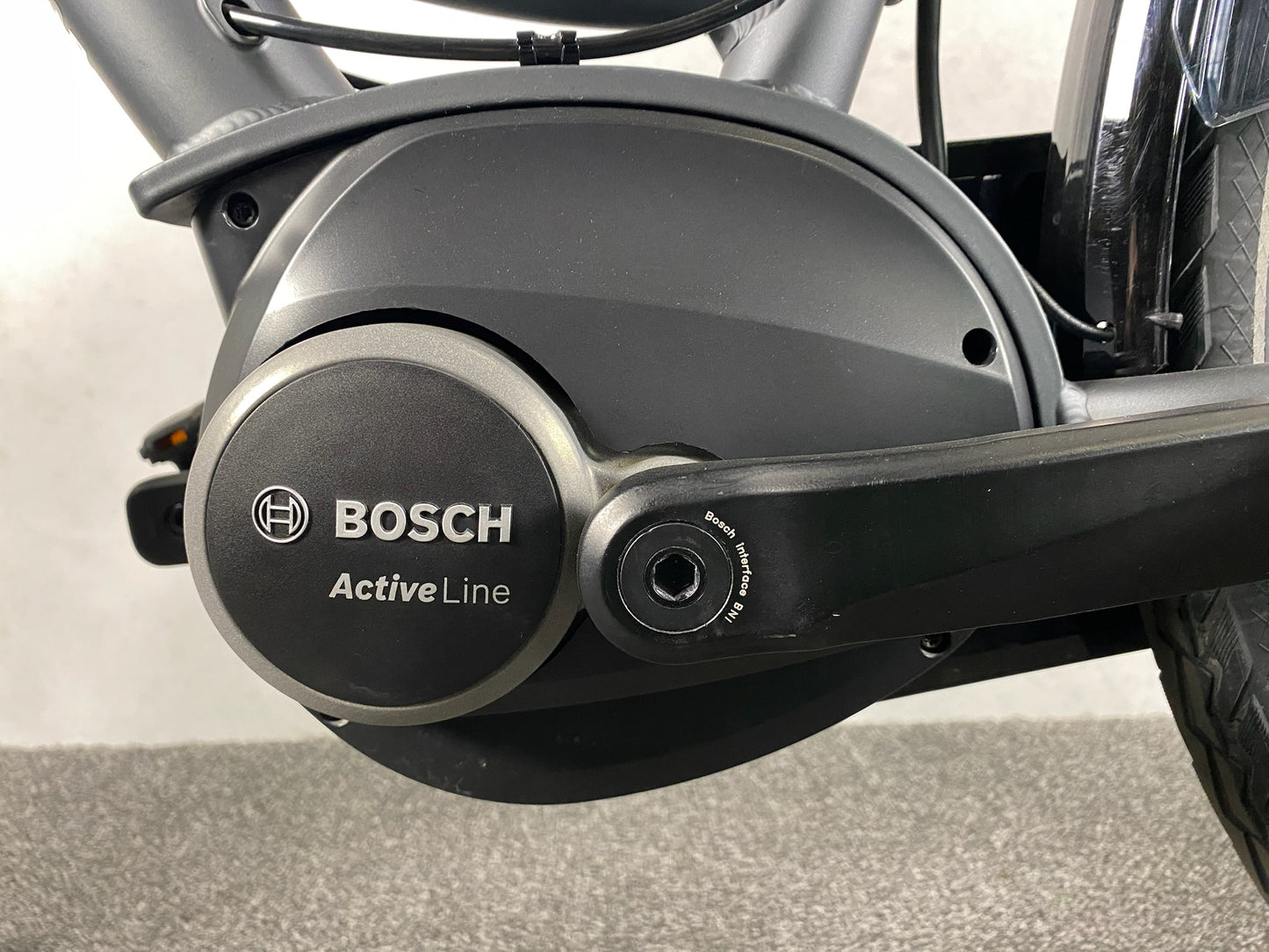 Pegasus Ancura E7F Wave 7G Active 400 Wh Freilauf 28' grey matt