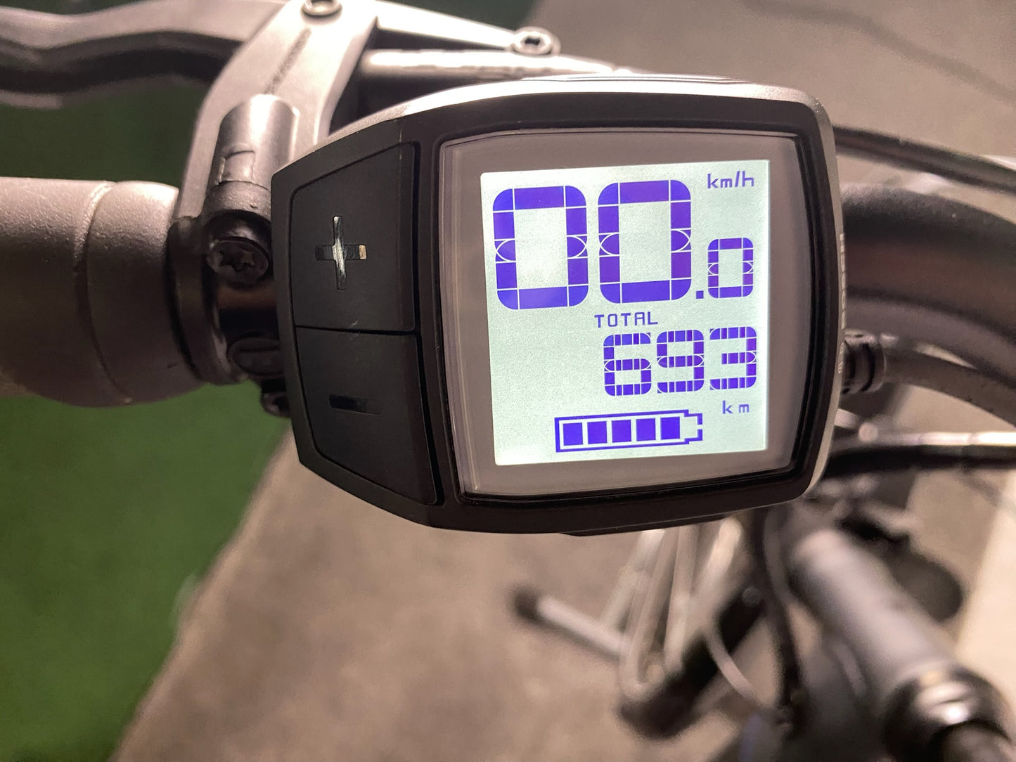 Pegasus Ancura E7F Wave 7G Active 400 Wh Freilauf 28' grey matt