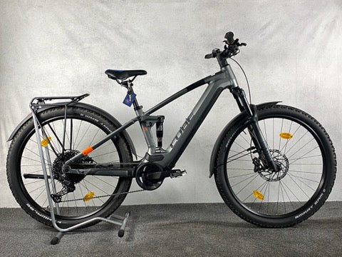 Cube Stereo 120 Hybrid Pro