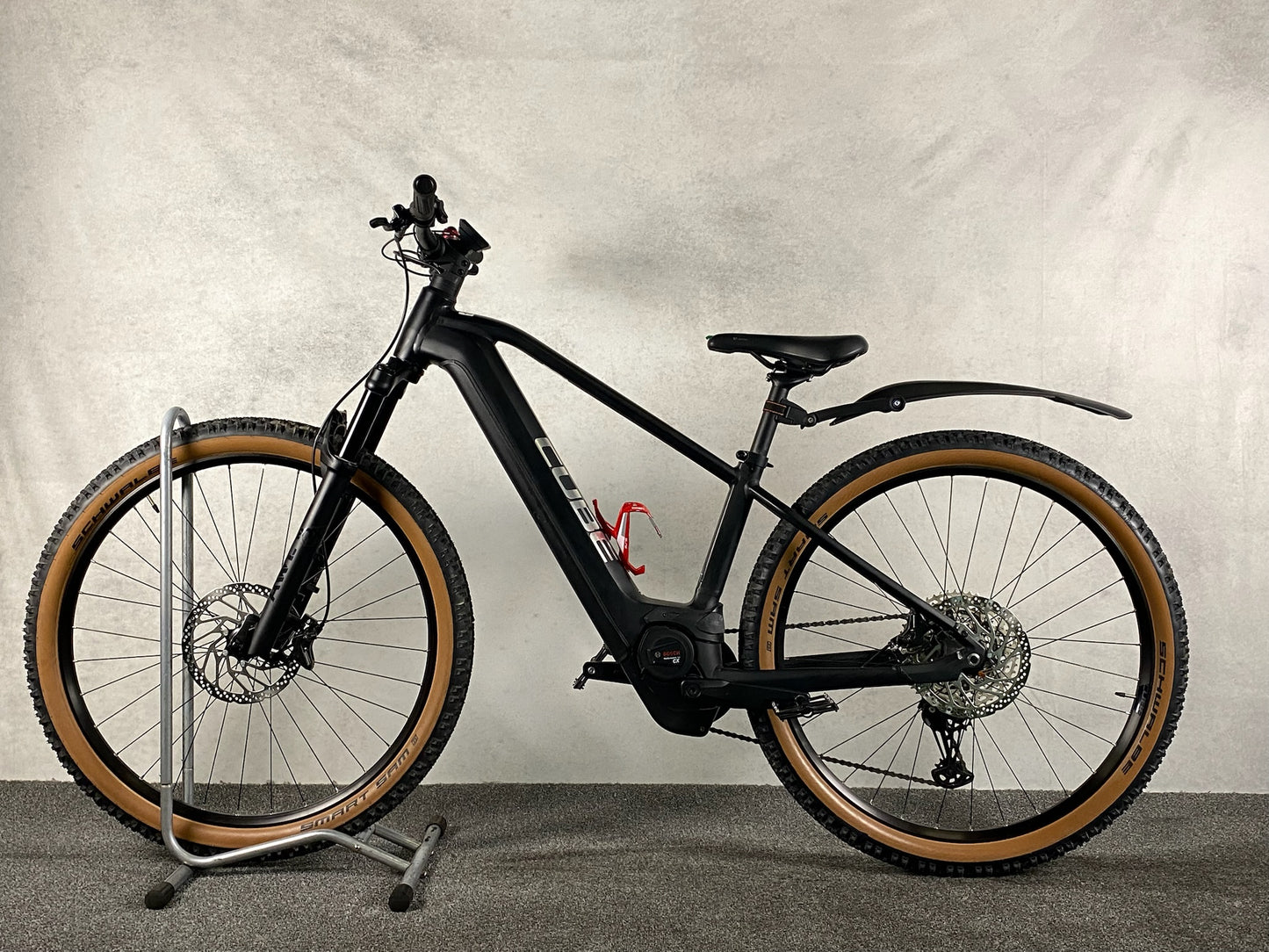 Cube Reaction Hybrid SL