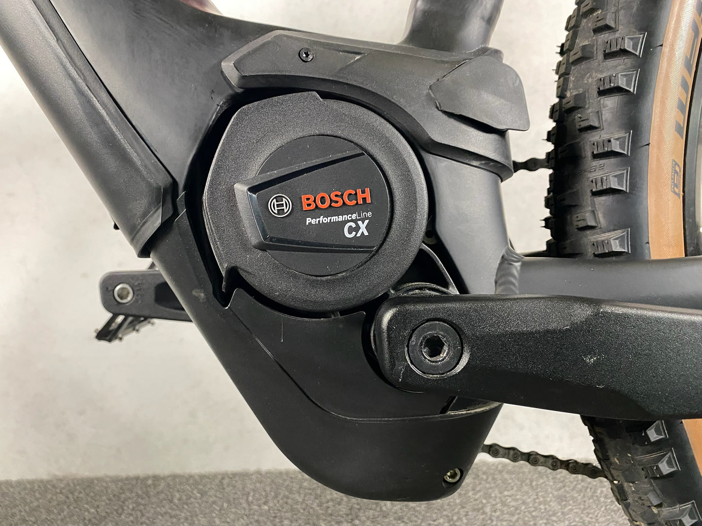 Cube Reaction Hybrid SL