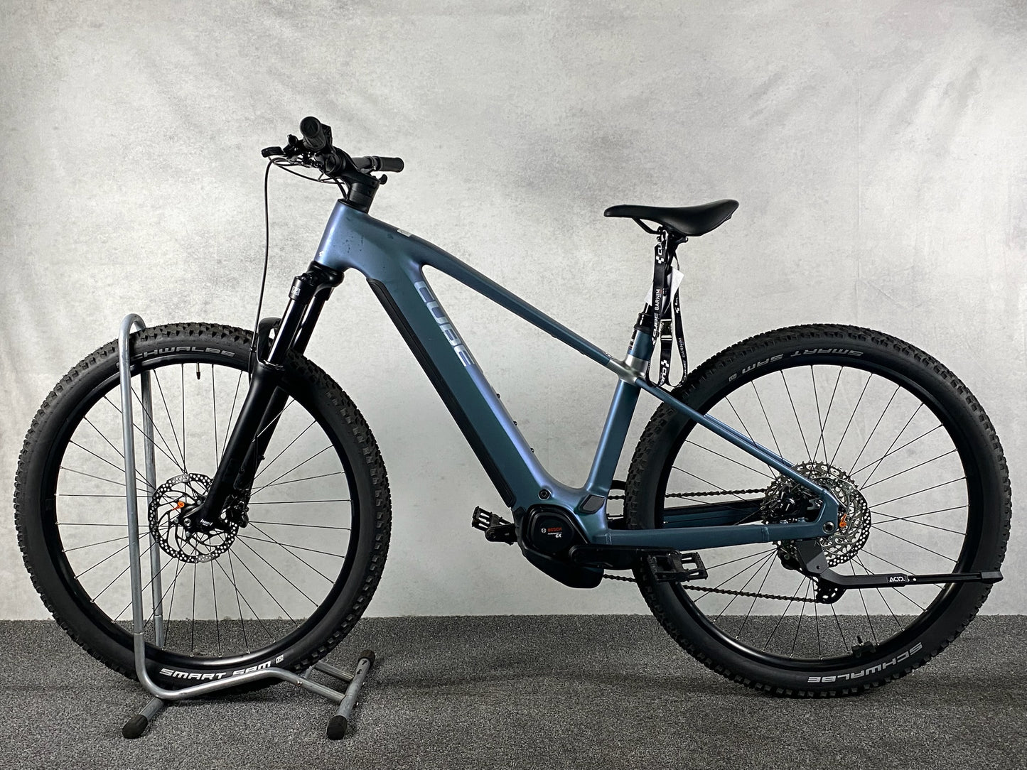 Cube Reaction Hybrid Pro 800