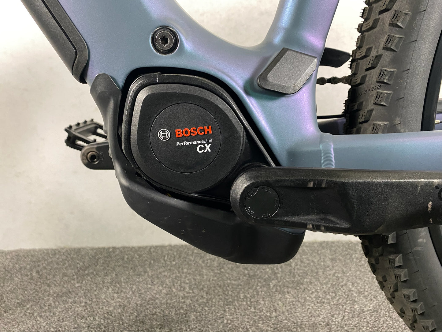 Cube Reaction Hybrid Pro 800